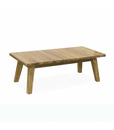 Mesa de centro de madera de teca tallada en una esquina.