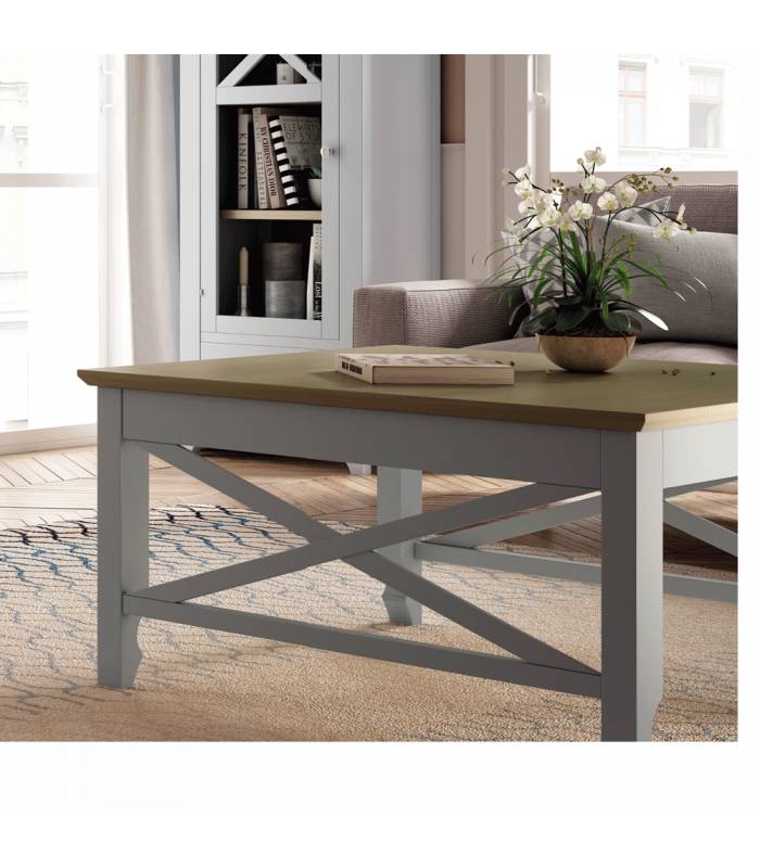 Mesa de centro de estilo clásico en color blanco con la tapa en roble.