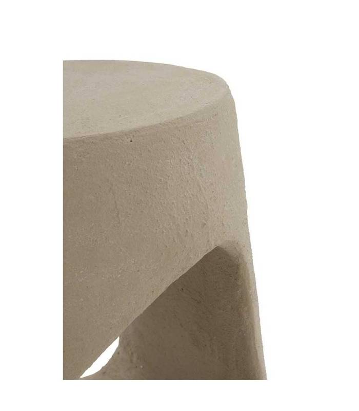 Mesa auxiliar de diseño color blanco o arena. Fabricado por GABAR