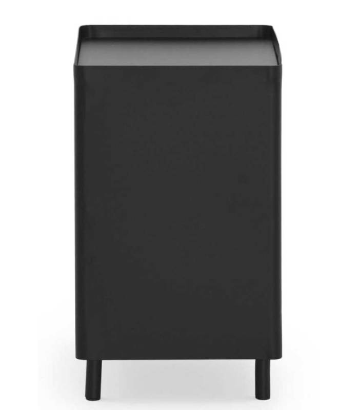 Mesa auxiliar de diseño metálica negro. Fabricado y diseñado por GABAR