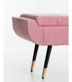 Banqueta de pie de cama estilo vintage en terciopelo rosa. De GDECO