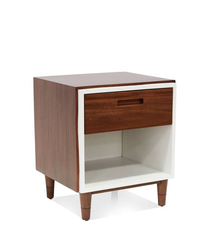 Mesita de noche con cajón en estilo colonial en madera de caoba de moycor