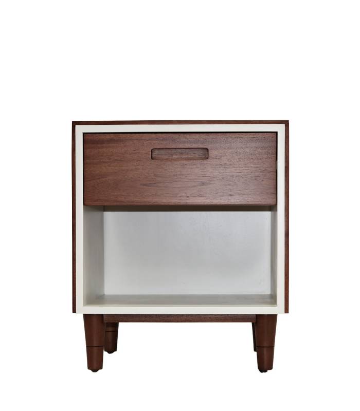 Mesita de noche con Cajón en Estilo Colonial de Madera Caoba. De Moycor