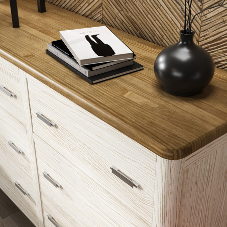 Detalle del Acabado en Madera Natural de la Tapa de la Cómoda Cerdeña