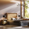 Ambiente de Dormitorio con la Mesita Tallín en Madera Maciza de Pino