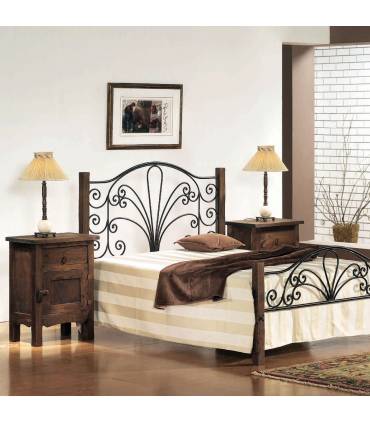 Cama color castaño en madera de roble macizo