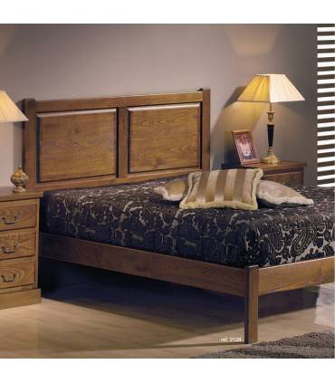 Cama de estilo rustico, realizada en madera de alta calidad.