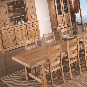 Muebles de roble macizo